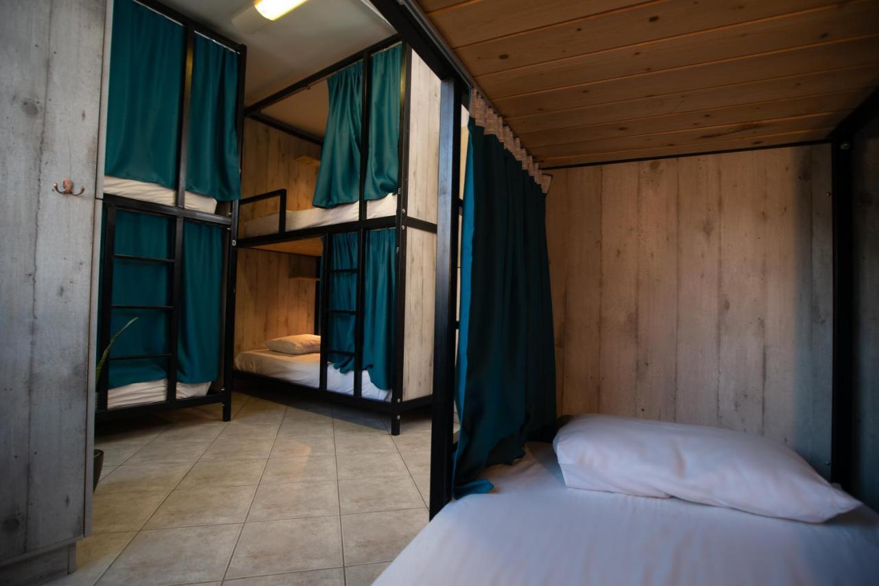 Bedway Athens Hostel Exterior photo